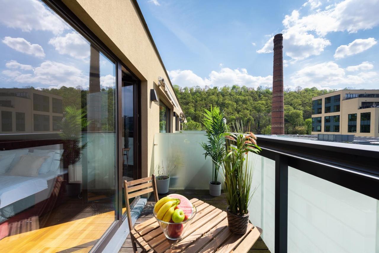 Apartment With 4 Bedrooms Prague Luaran gambar