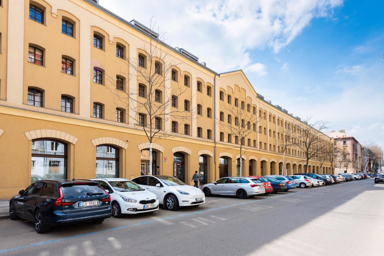 Apartment With 4 Bedrooms Prague Luaran gambar